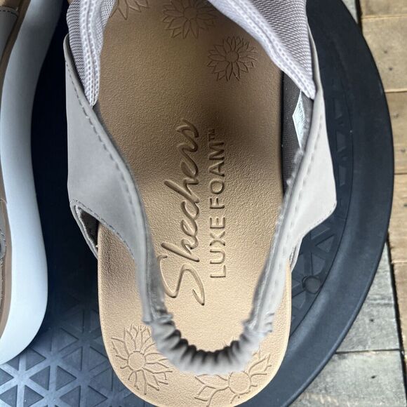 SKECHERS Womens Size 7 Summer Rose 'Sheer Grace' Platform Casual Sandals - Picture 6 of 10